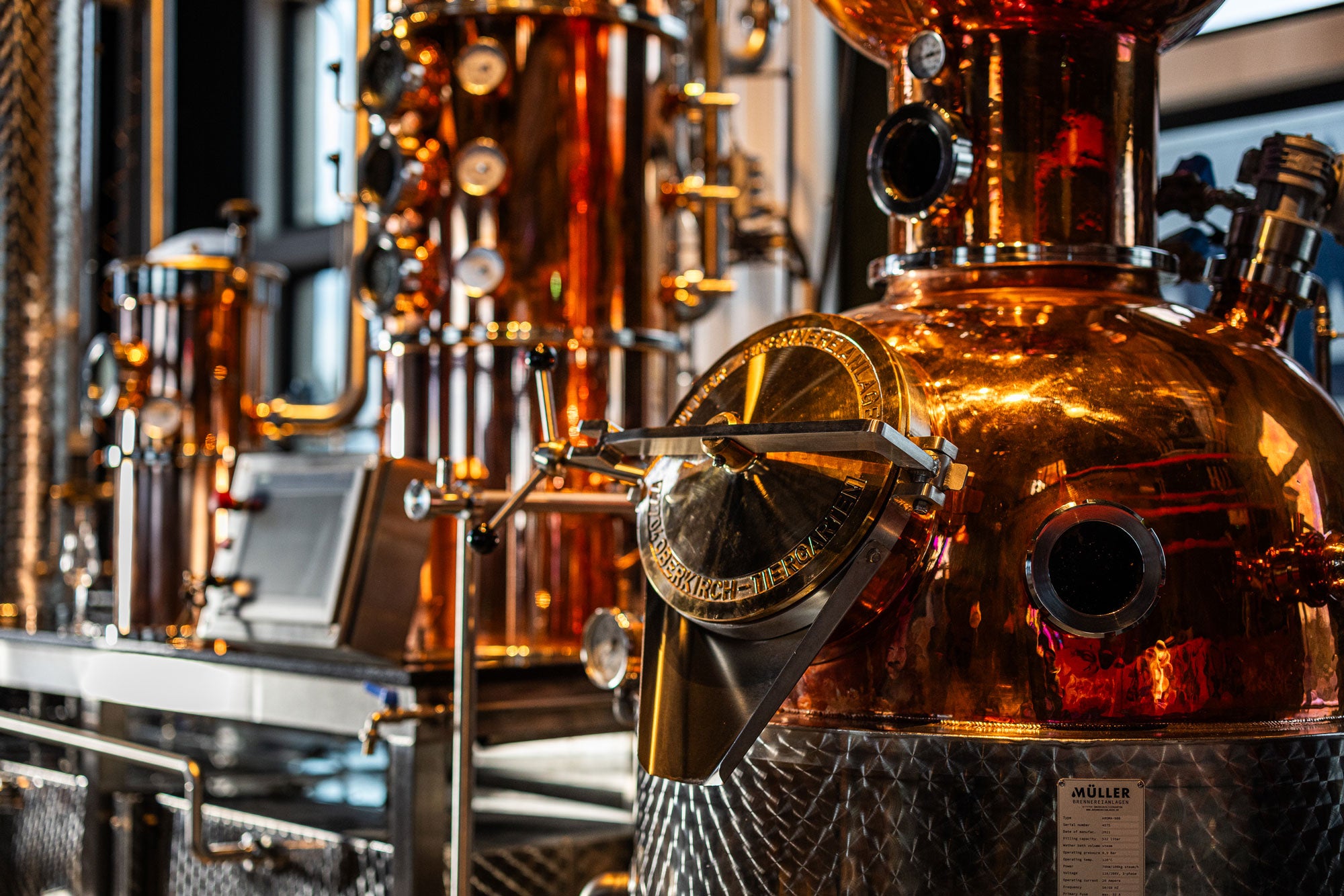 Our Müller distillery system