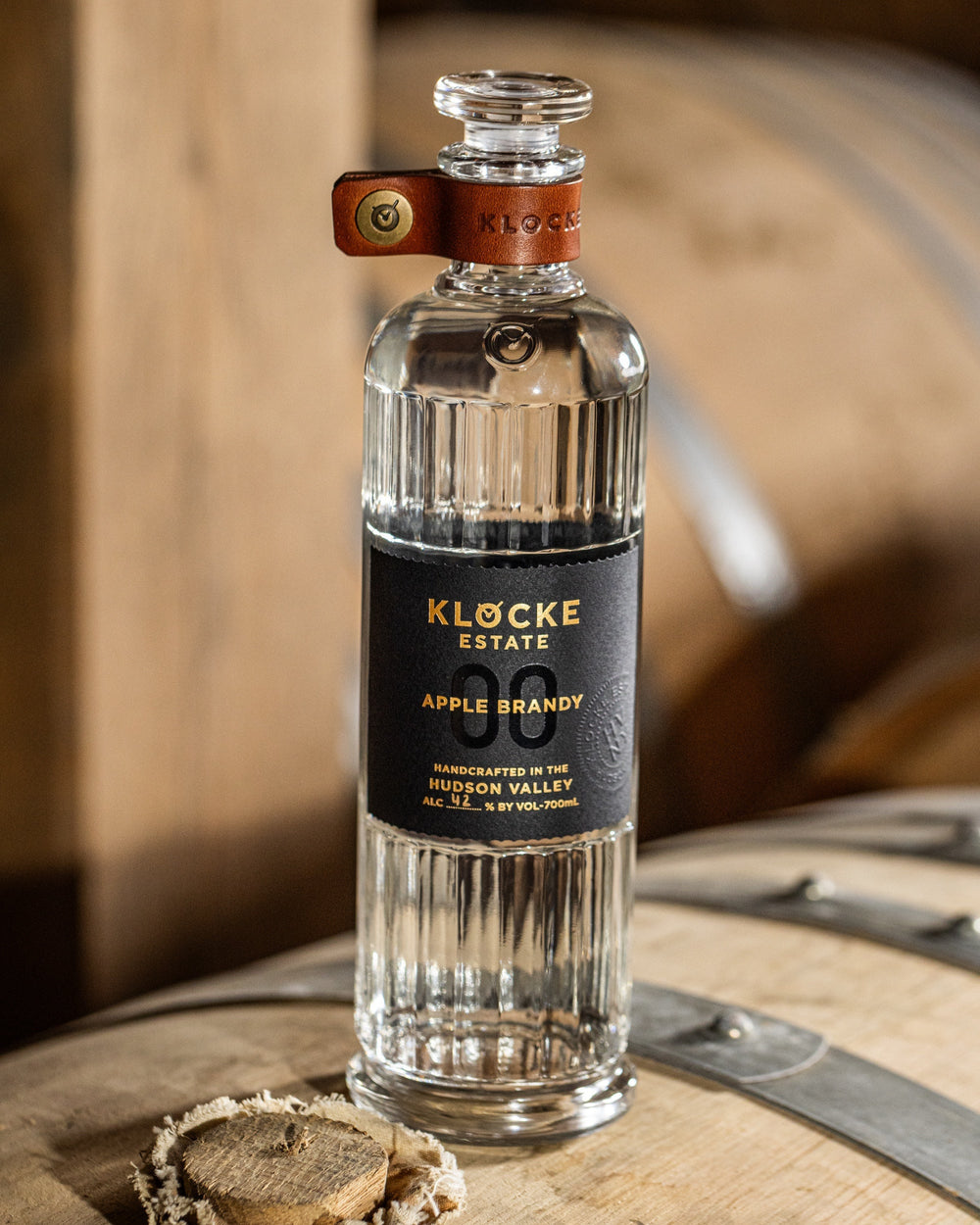 Un-Oaked Apple Brandy (00)